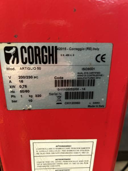 DEMONTE-PNEUS CORGHI