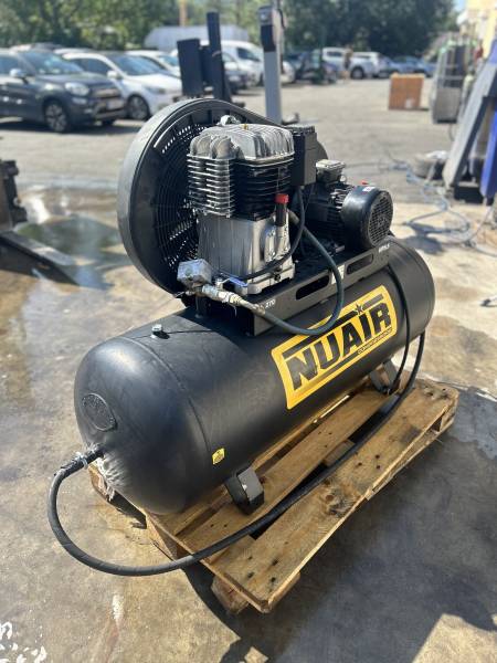 COMPRESSEUR NUAIR 270 L.t 11BAR